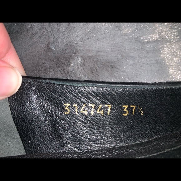 *Host Pick* Alexander McQueen Chain Skull Shoes - size 37.5. - Picture 11 of 11